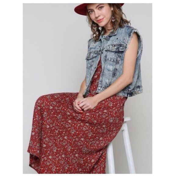 𝅺floral Ruffle Maxi Dress Featuring Red Base Print - Picture 2 of 16